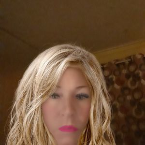 Meet your Posher, Elizaberh